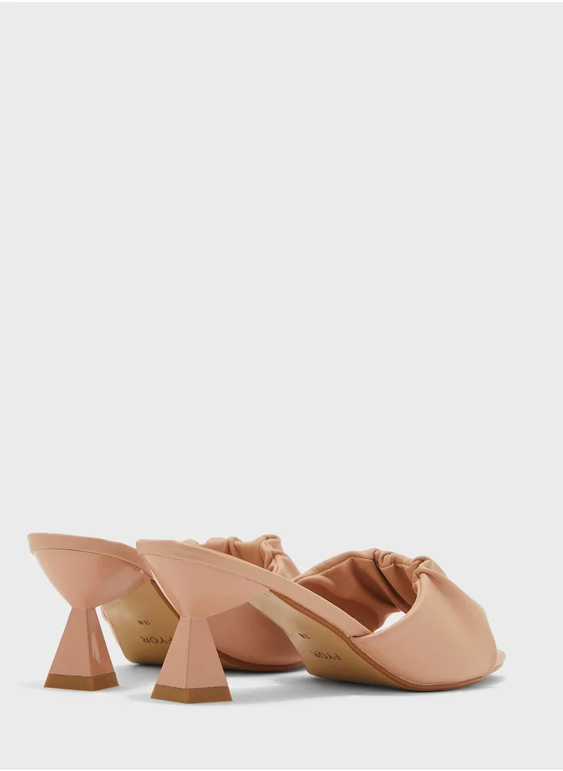 فايور One Strap Low Heel Sandals