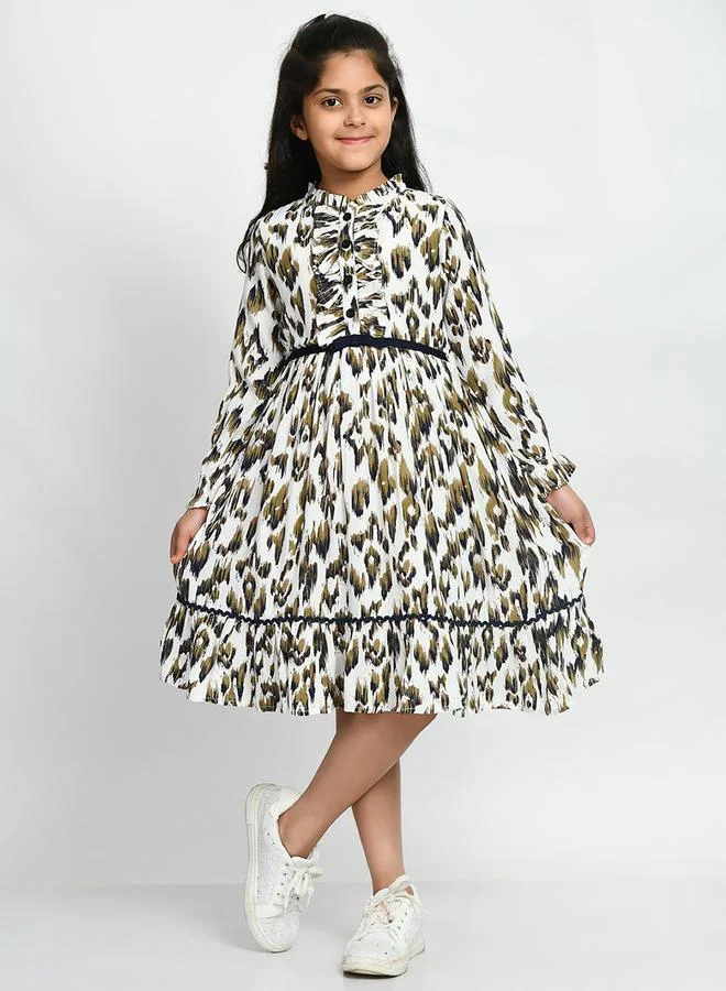 BELLA MODA Ruffle Trim Button Detail Printed Dress by Styli