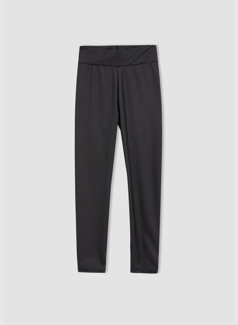 DeFacto Regular Fit Leggings - Image 1