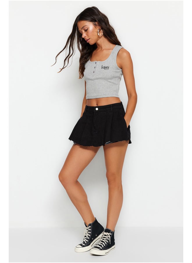 trendyol - Black Shorts & Bermuda TWOSS22SR00164 - Image 1