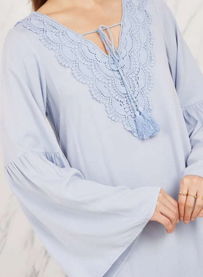 ستايلي Lace Trimmed Dress