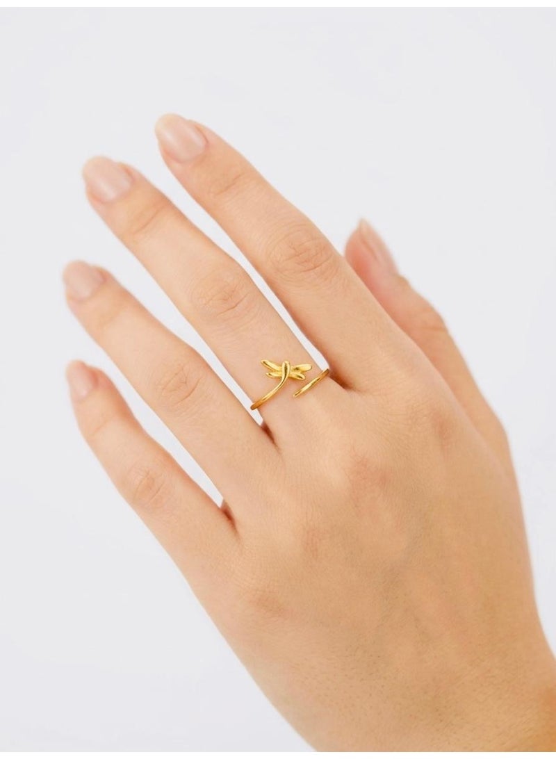 The Intermix Gems 18 Karat 750 Yellow Gold Delicate Dragonfly Motif Ring - Image 3