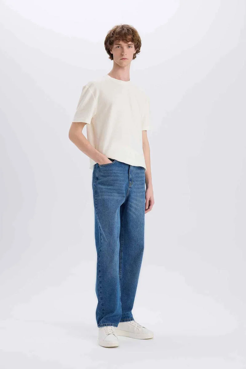 Defacto  Baggy Fit Regular Hem Jeans for Men | Best Price UAE