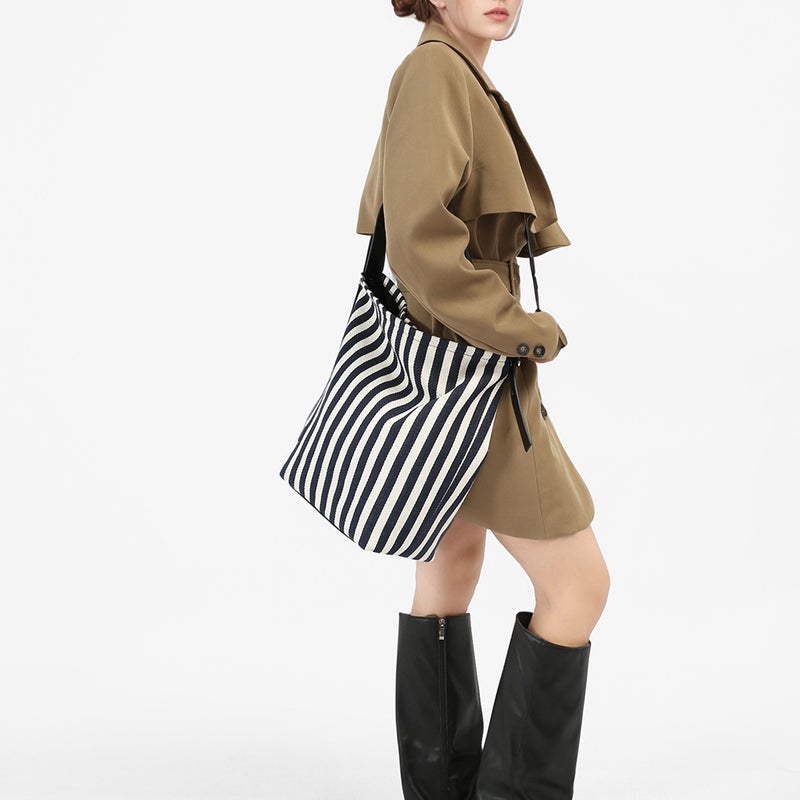 Korean Retro Literary Handbag Simple Fresh Striped Shoulder Bag Relaxed Fashion Large Capacity Shopping Bag - Image 4