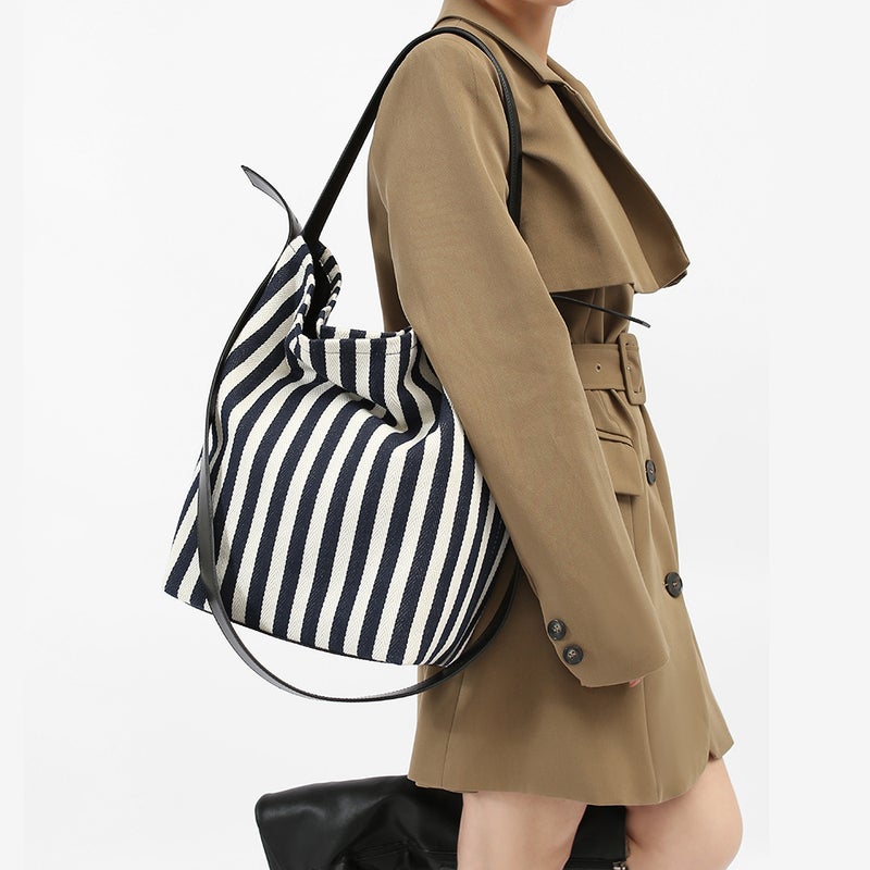 Korean Retro Literary Handbag Simple Fresh Striped Shoulder Bag Relaxed Fashion Large Capacity Shopping Bag - Image 3