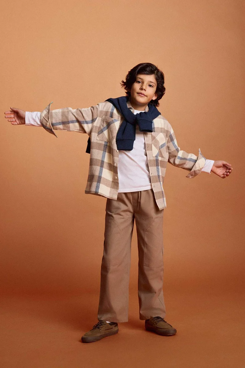 ديفاكتو Boy Plaid Shirt and Pants 2 Piece Set