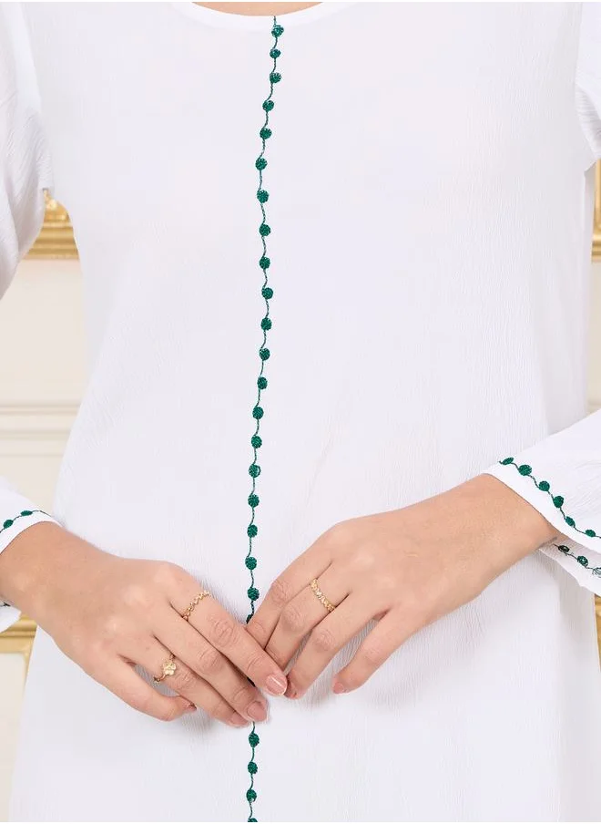 Styli Thread Embroidered Crepe Jalabiya