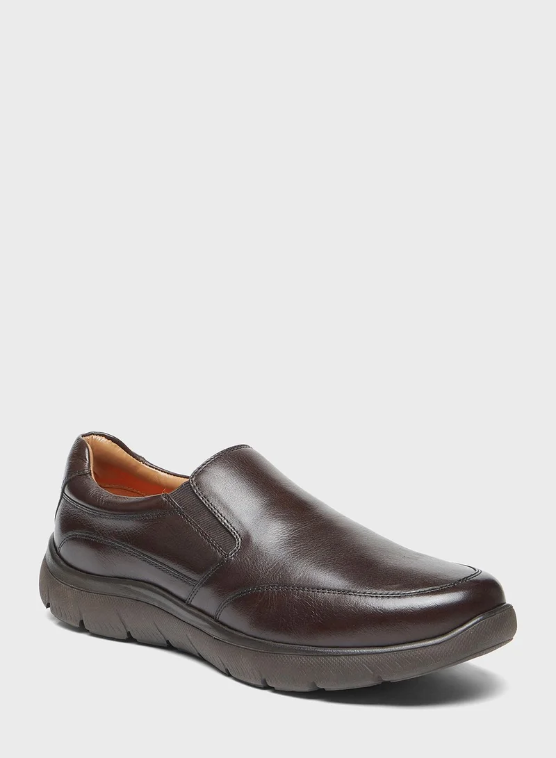 لو كونفورت Formal Slip On Shoes