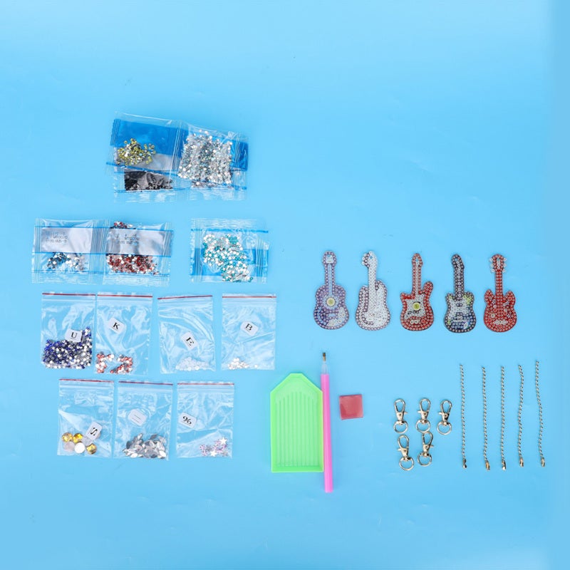 Diamond Painting Keychain Kit Easy Resin Diamond Craft - No Mess DIY Craft Activity - Sparkling Decorative Pendants for Kids Crafters Keychain Decoration - Image 2