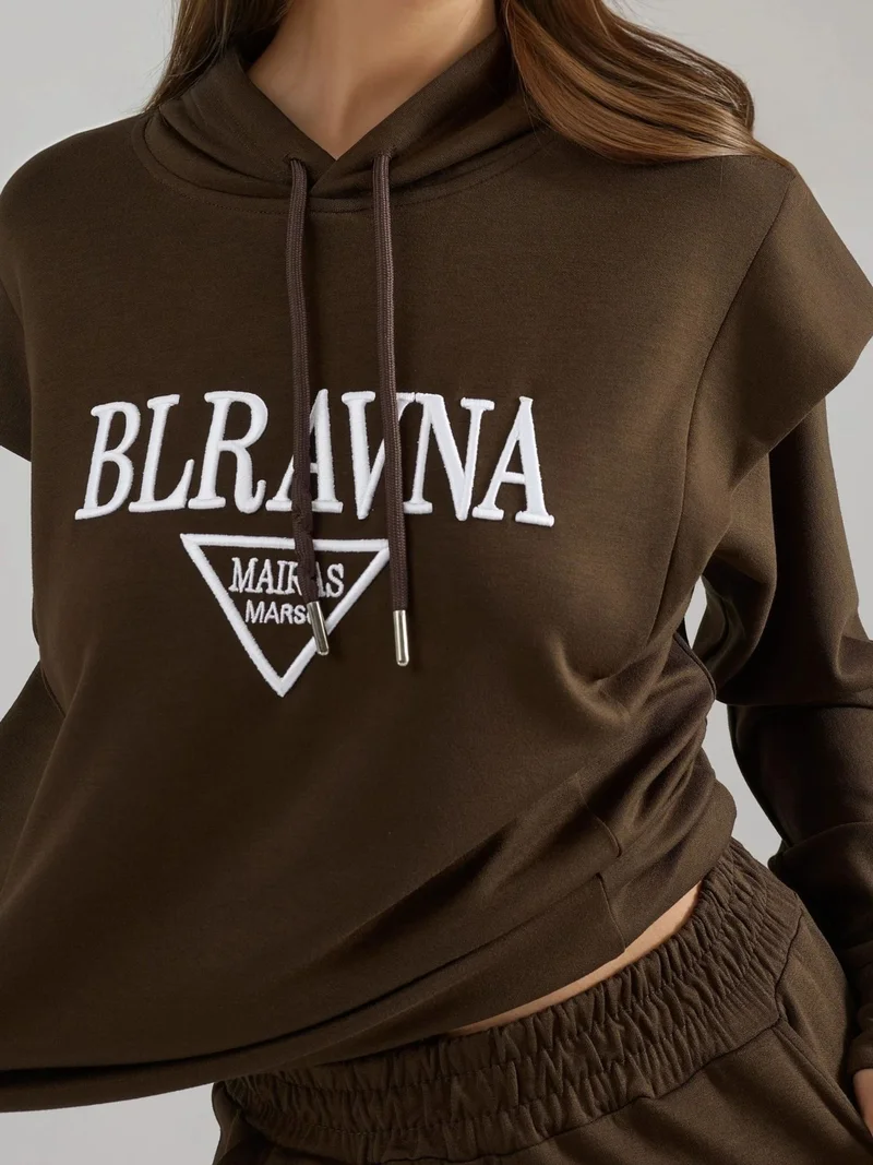 زوبعة Modal Touch Embroidered Hooded Two-Piece Set Bersan Collection