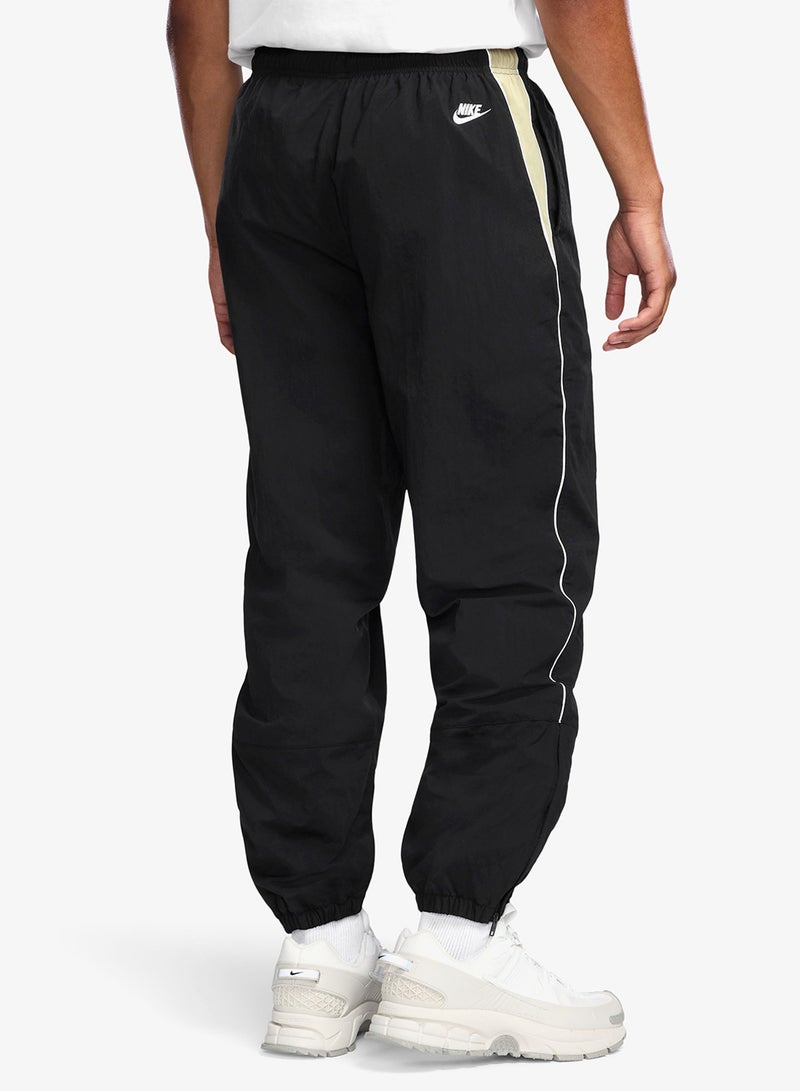Nike Club Lightweight Track Pants - Image 2