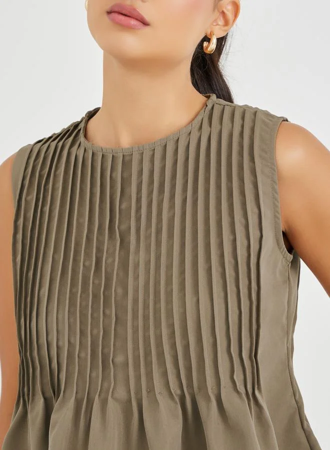 Styli Styli Pleated Peplum Ruffled Hem Top