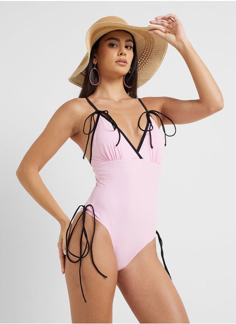 Swimsuit With Contrast Tie Up