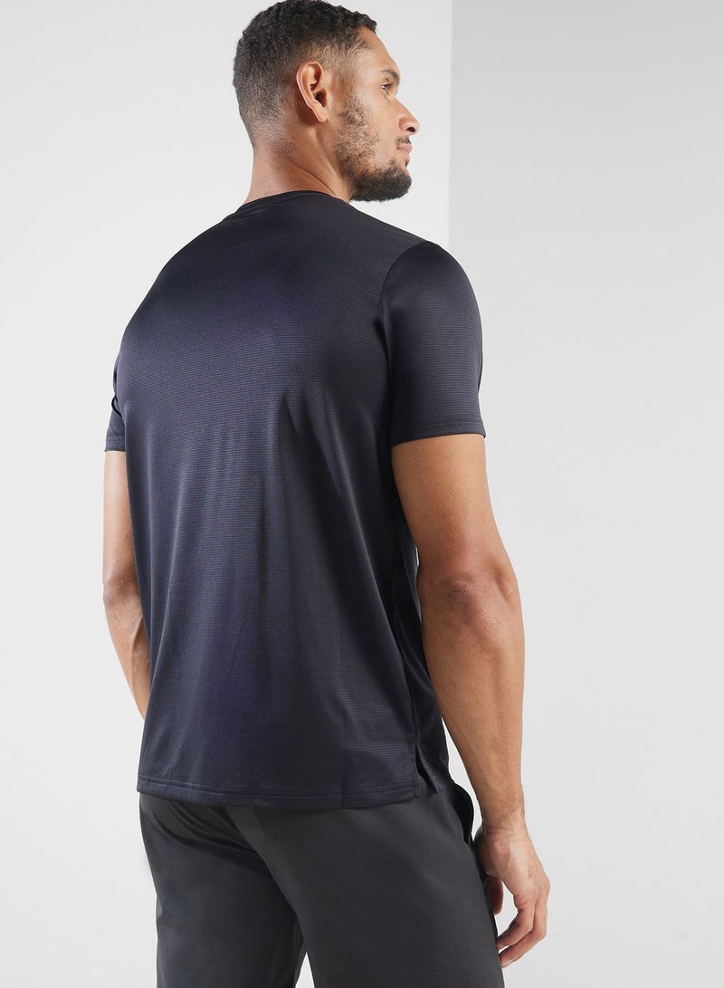 New Balance Printed Run T-Shirt - Image 2