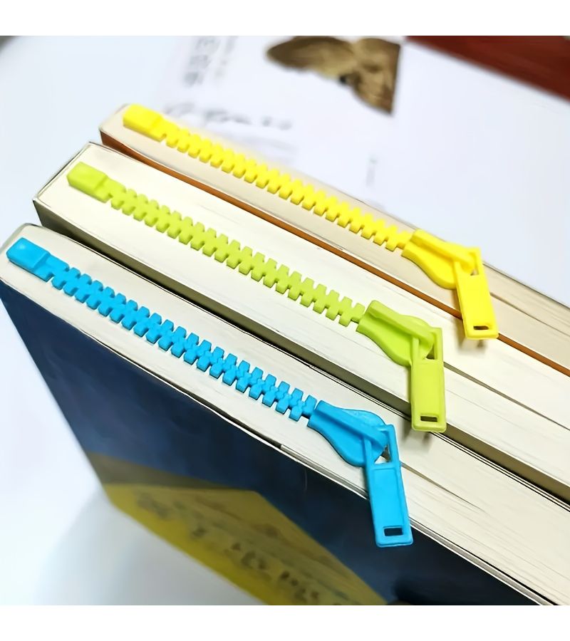 Set Of 2 Random Color 3D Zipper Bookmarks Vibrant Durable Page Markers For Students Book Lovers - Image 1