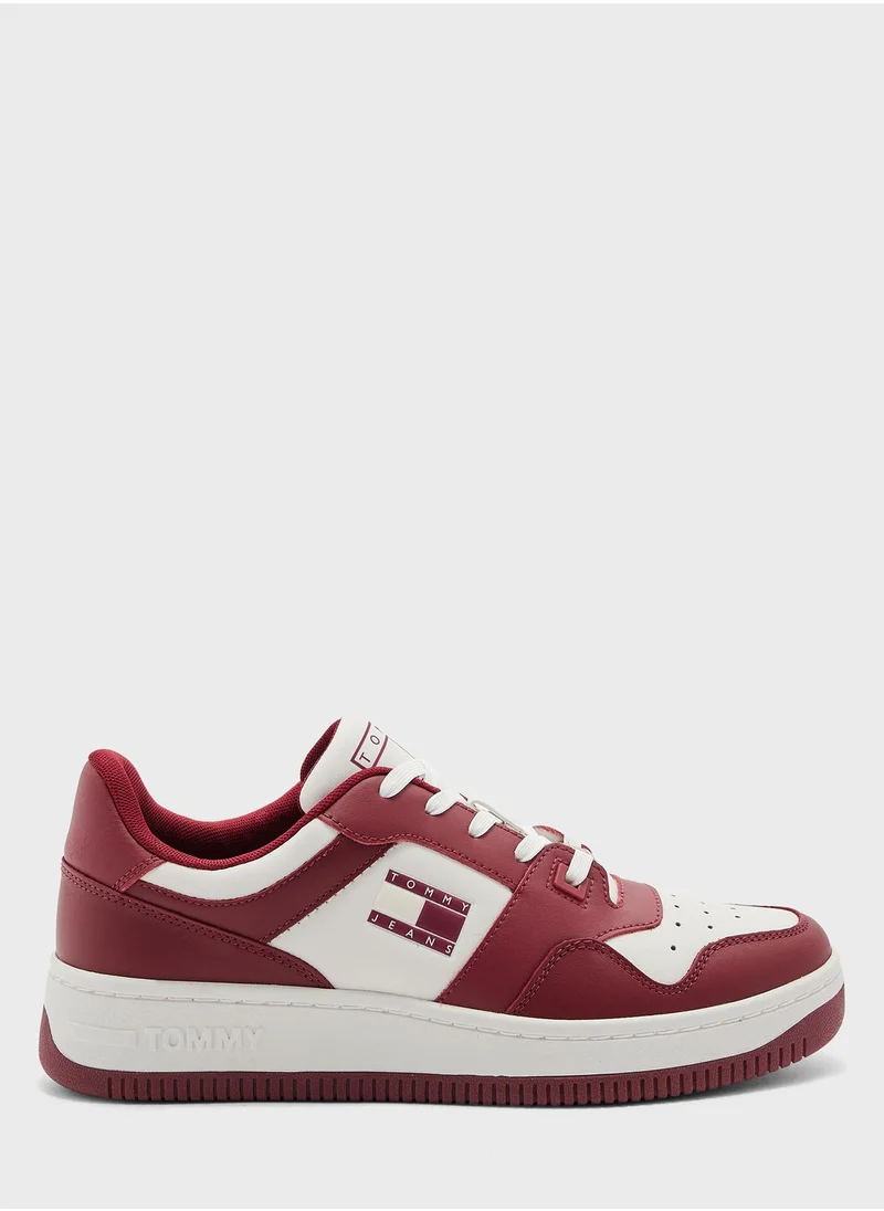 TOMMY JEANS Lace Up Low Top Sneakers