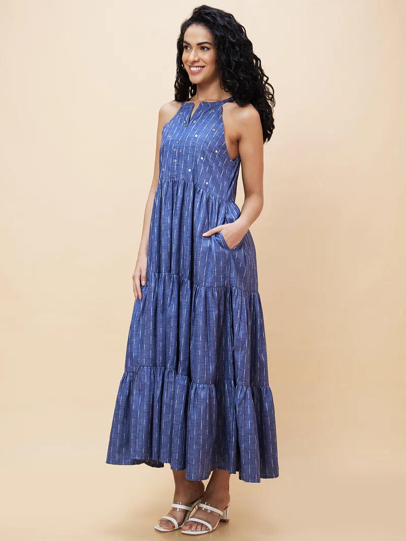جلو باص Women Self Design Tiered Maxi Dress