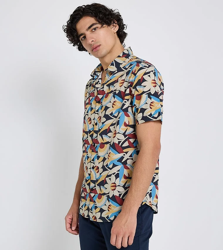 بين شيرمان Ben Sherman Men's Short Sleeve Floral Shirts