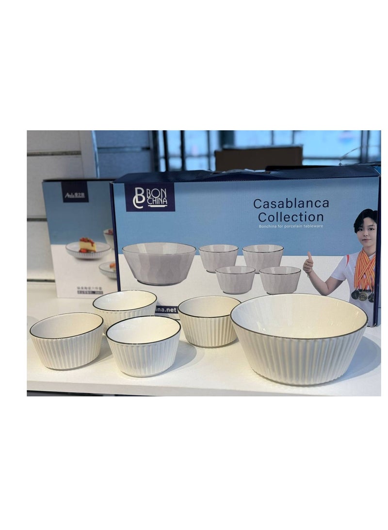 A set consisting of 5 pieces for dinner and dinner, refractory porcelain, a large porcelain bowl and 4 small bowls. The set sizes are the small bowl is 12 cm and the large bowl is 20 cm. It can be inserted into the microwave. - Image 1