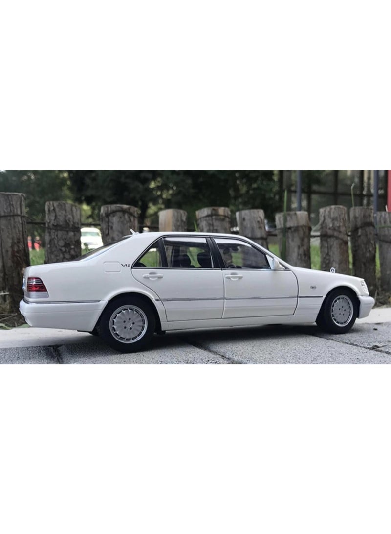 Mercedes-Benz Ghost 1:24 scale model car, white color. The doors, hood and trunk are openable. The car simulates reality and is realistic in its exterior details and interior decoration. A beautiful looking car from the classic old car models. You can play or decorate rooms, offices, councils, cafes, or on shelves for display, or to decorate the Bedouin tent, or inside popular museums, or for lovers and amateurs of collecting cars, or artists in the manufacture of old models, and placing the car with the work to decorate a model of old popular archaeological houses. Also for professional photographers and advertisement photographers to put it as a background or add it inside a transparent acrylic box and give it as a gift to someone you love, to parents or children, or a gift to someone who used to drive the same car - Image 4