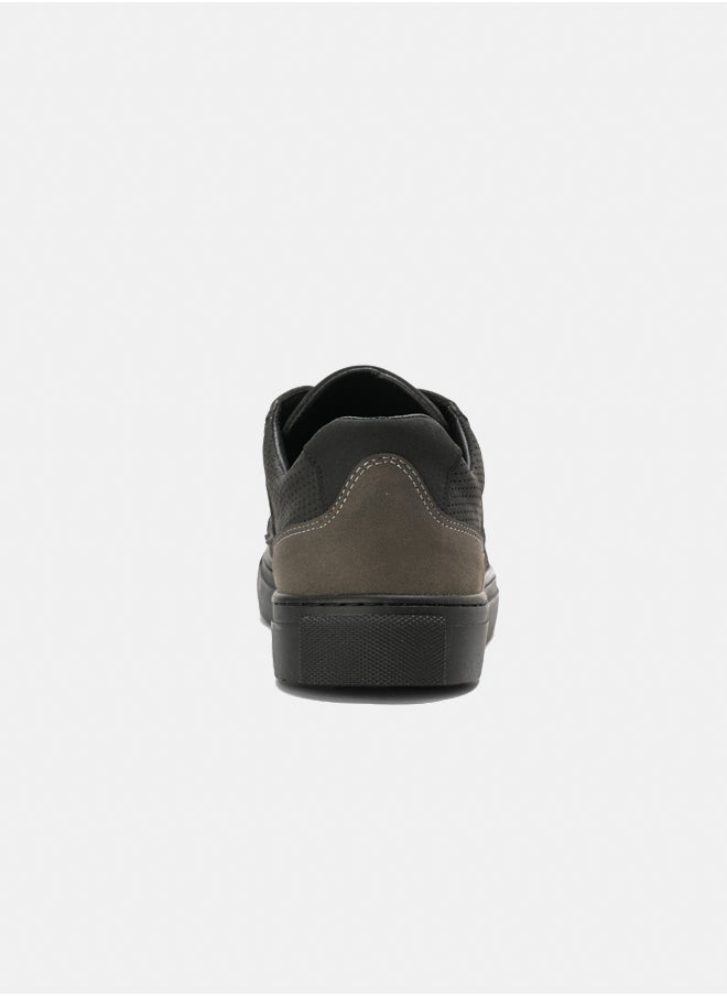 GRINTA Men Sneakers  - Image 3