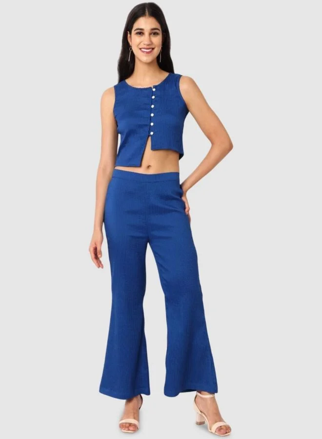 مرفوعة Women Fit and Flared Textured Sleeveless Mid Rise Top and Pant Co-Ord Set