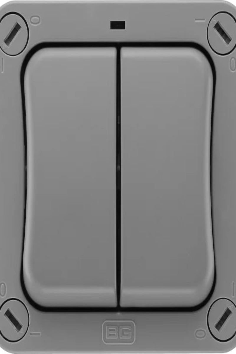 بي جي مفتاح WP42 20A ثنائي الاتجاه، مقاوم للماء IP66؛ رمادي