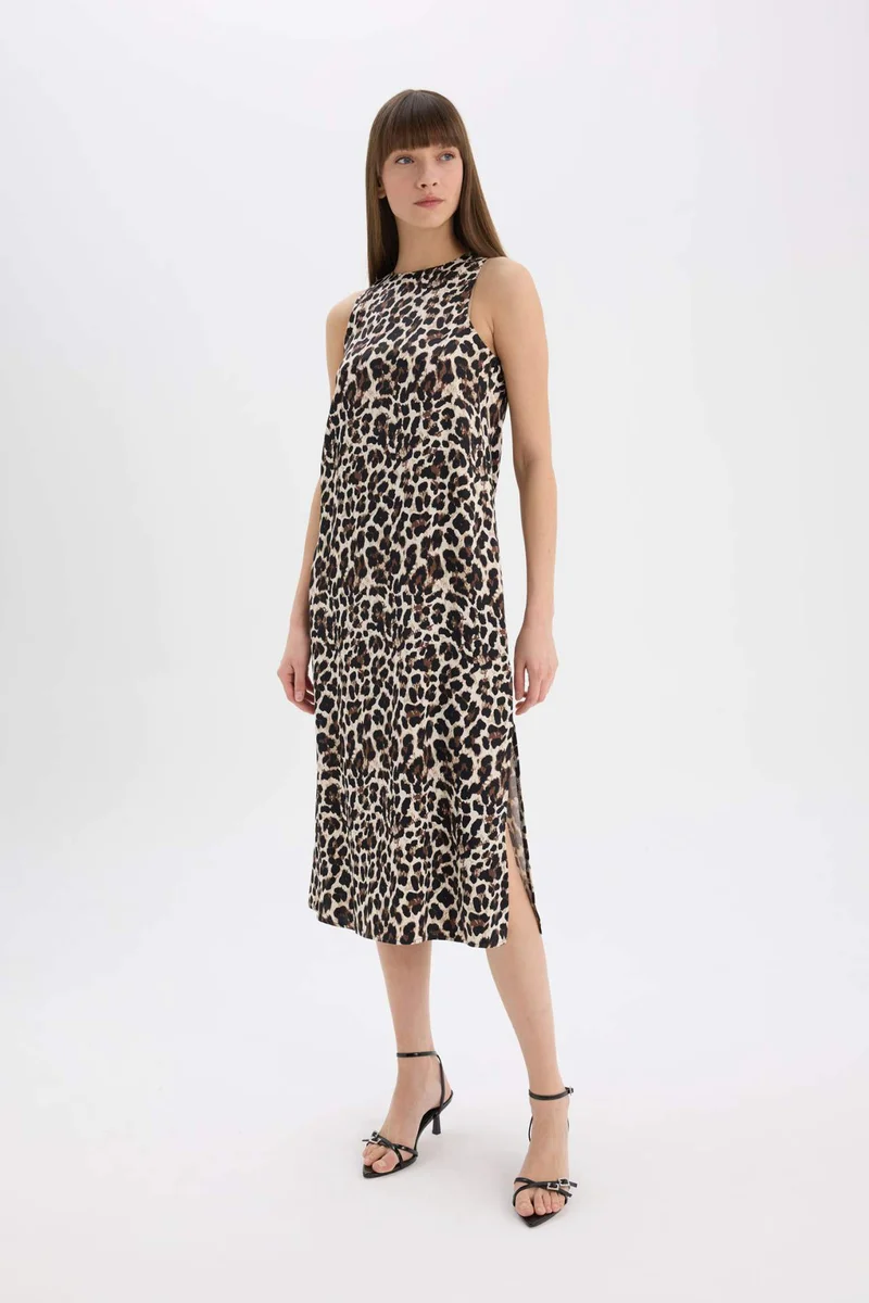 ديفاكتو Round Collar Satin Sleeveless Midi Dress