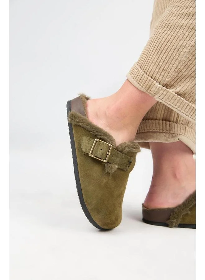 Zeta 2 Furry Women's Genuine Leather Belted Buckle Sabo Khaki Sandal