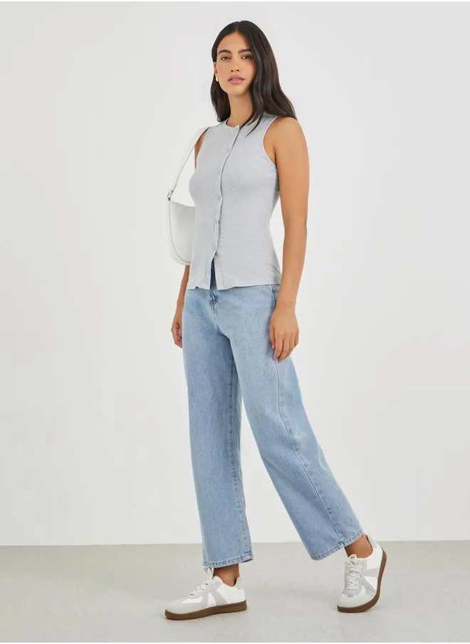 Styli Styli Ribbed Knit Buttoned Top