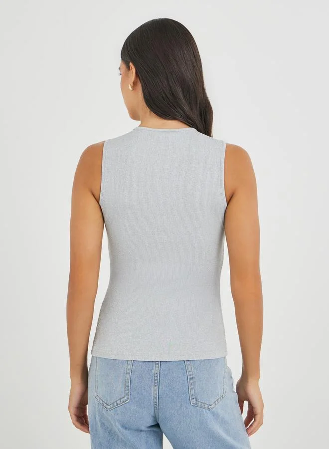 Styli Styli Ribbed Knit Buttoned Top