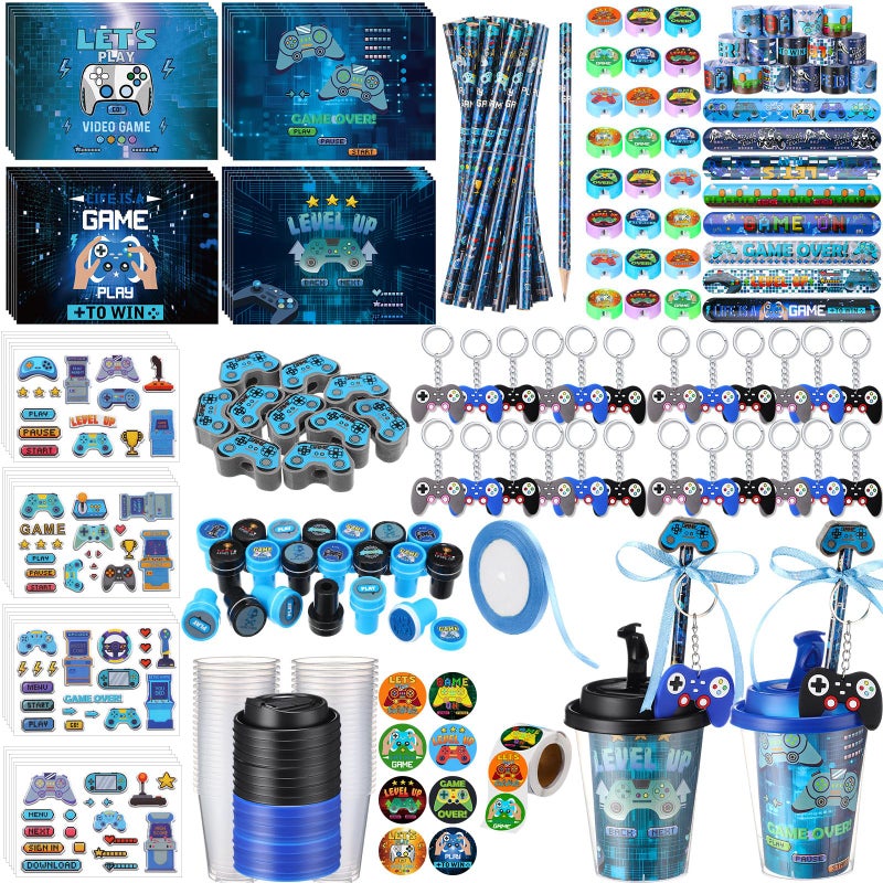 Watersay مجموعة هدايا حفلة ألعاب الفيديو 218 قطعة تتضمن كوب شرب مع غطاء، بطاقة لعبة، مبراة أقلام، ممحاة، ملصقات، سوار لاصق، سلسلة مفاتيح، طابع، ملصق، شريط لحفلة عيد ميلاد اللاعبين - Image 3