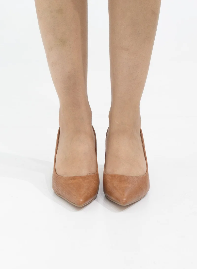 LAMARAPARIS Orchid pointy court on 6cm special circle heel camel