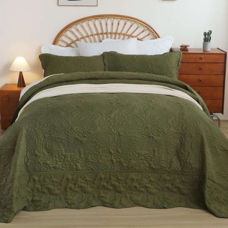 EVENHUG Oversized King Quilt California King Size Lightweight Bedding Set Reversible Bedspread Coverlets for All Seasons 3 Piece (Olive Green 120"x120") - Image 3