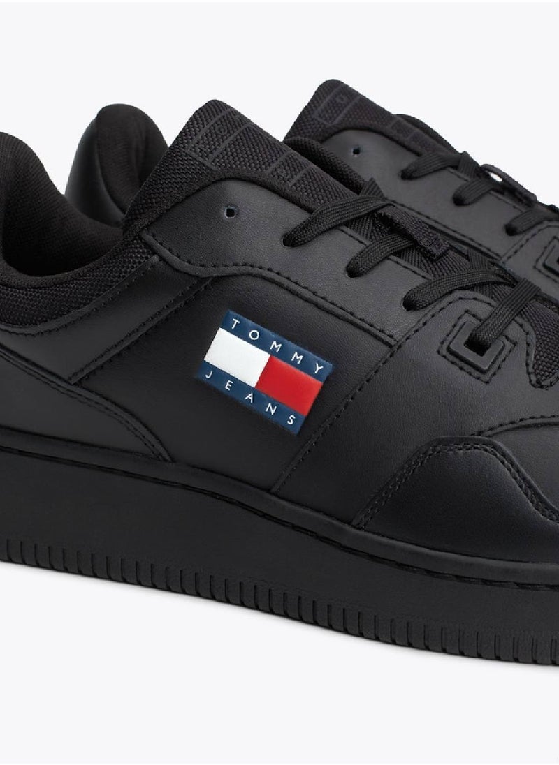 TOMMY JEANS - Men's Retro Fine Cleat Basketball Trainers - Leather, Black - Image 1