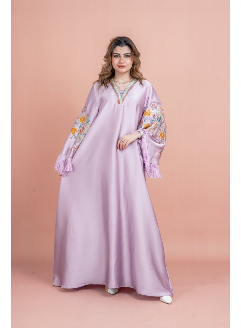 اكسا جلابية مطرزة بأكمام بتفاصيل لامعة لون بنفسجي - Image 1