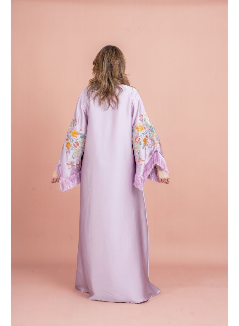 اكسا جلابية مطرزة بأكمام بتفاصيل لامعة لون بنفسجي - Image 4