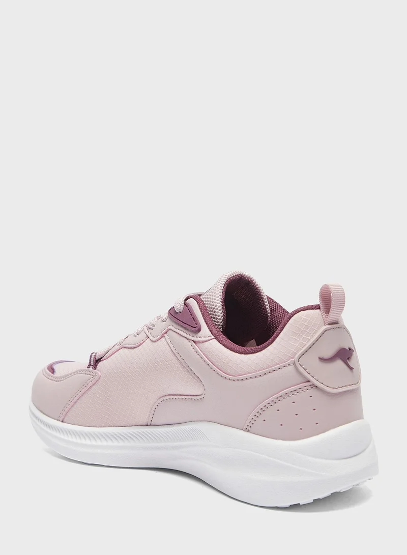 kangaROOS Women's Sports Shoes