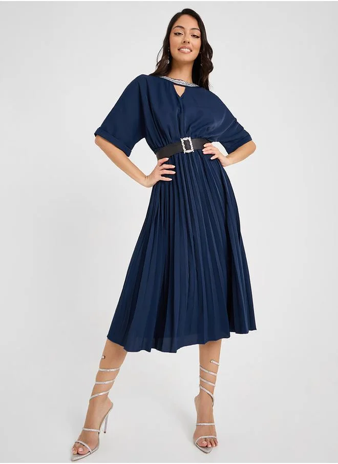 Styli Pleated Detail Belted A-Line Midi Dress