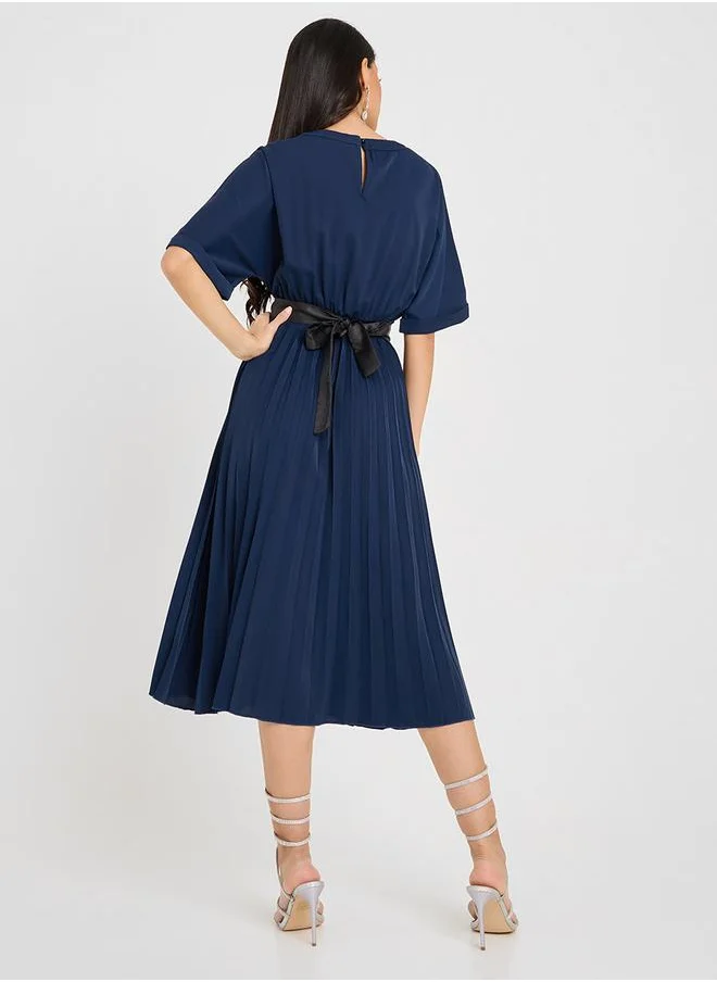 Styli Pleated Detail Belted A-Line Midi Dress