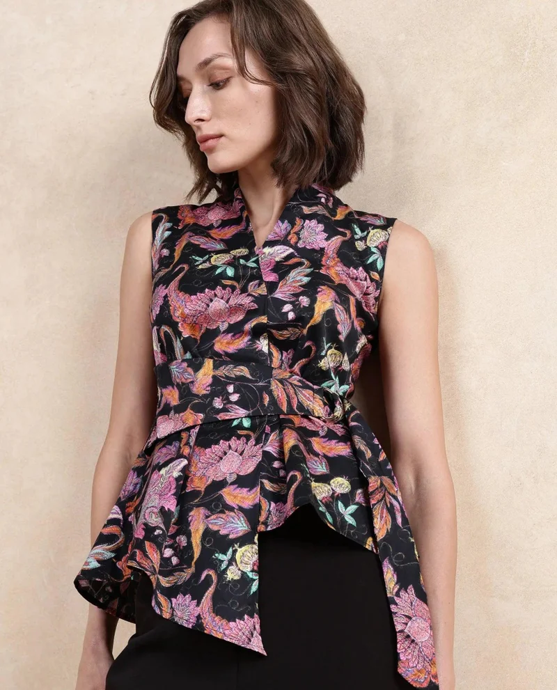 Rareism Women's Surplice Neck Abstract Print Top