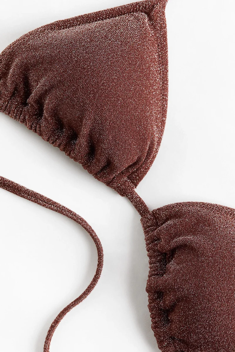 اتش اند ام بيكيني توب بقوالب مُبطنة بشكل مثلث