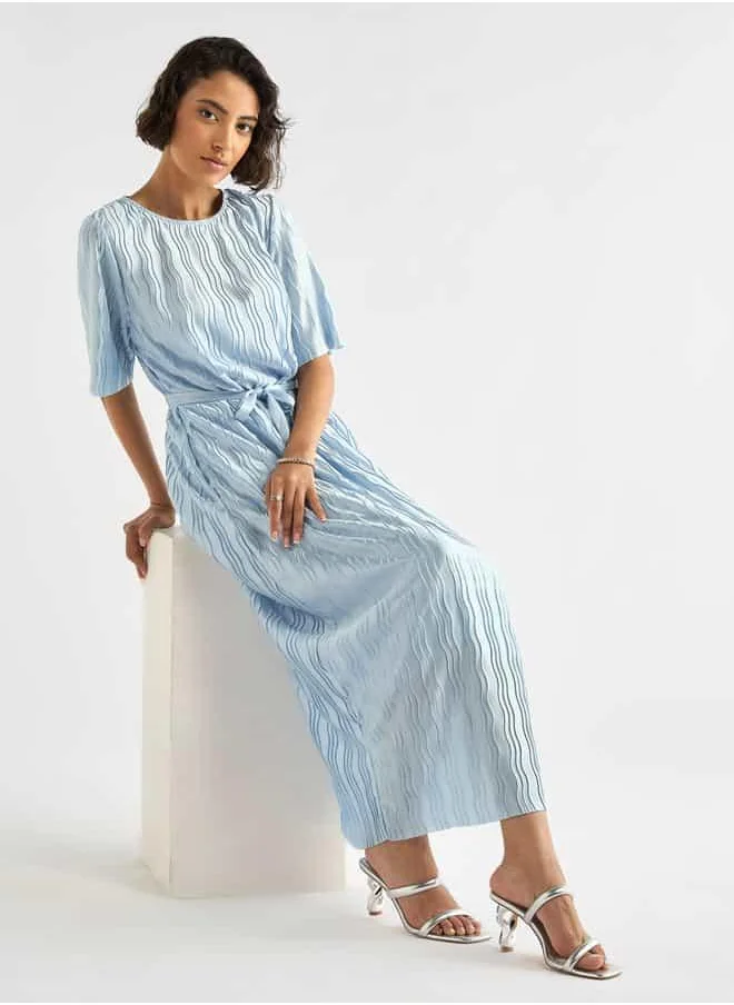 FAV Textured Round Neck Dress with Short Sleeves and Tie-Up Belt