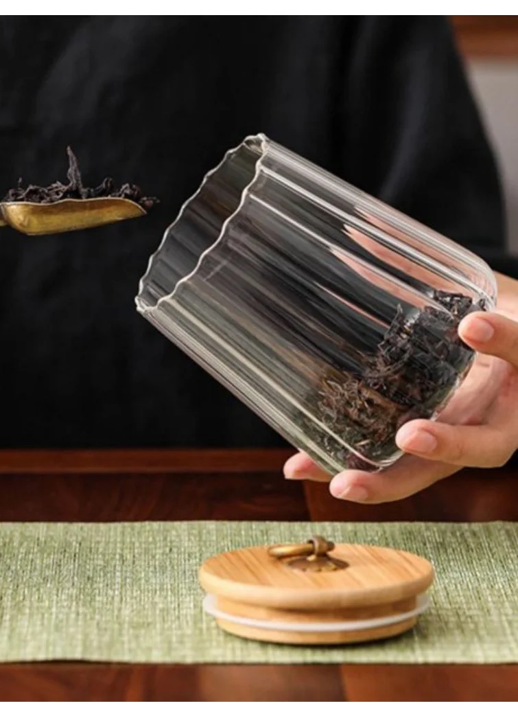 1Chase Borosilicate Glass Storage Jar with Airtight Bamboo Lid and Metal Handle, Petal Decorative Container, To Store Tea, Coffee Beans, Candy, Spices, Biscuits 600 ML Conical