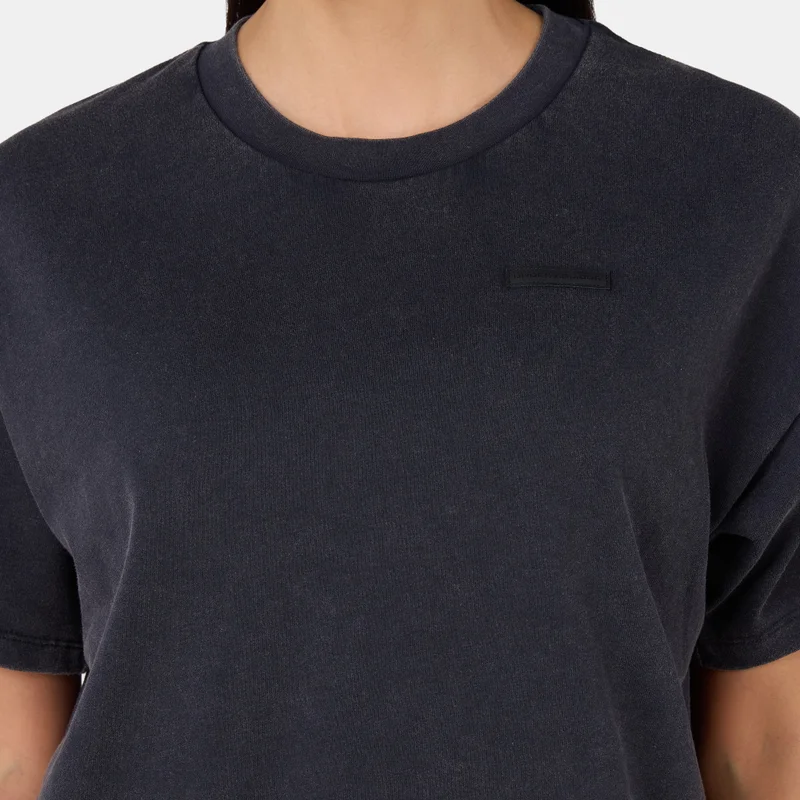Under Armour Black Women's Boxy Heavyweight T-Shirt for Women | Best Price UAE