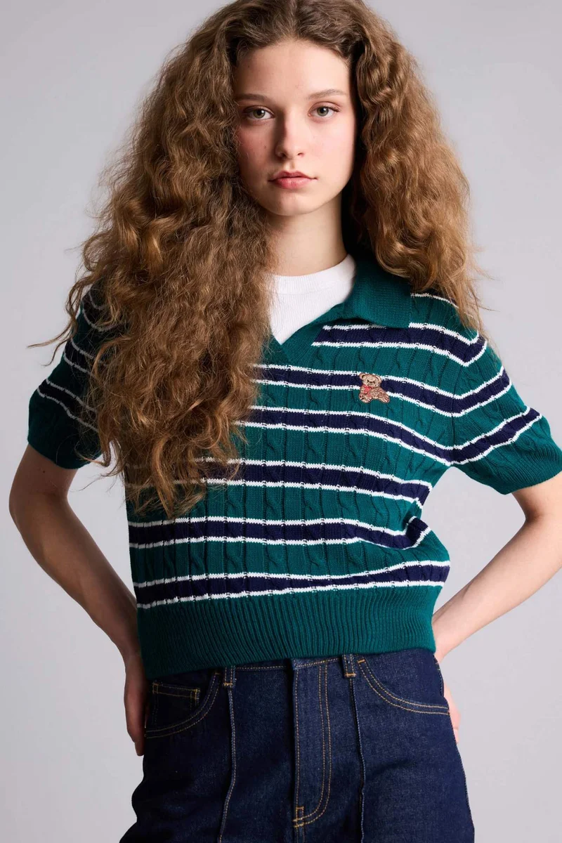 ديفاكتو Slim Fit Teddy Bear Striped Pullover