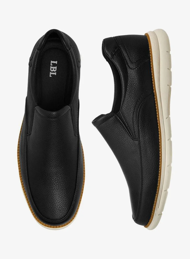 ال بي ال من شو اكسبرس أحذية رجالية سهلة الارتداء