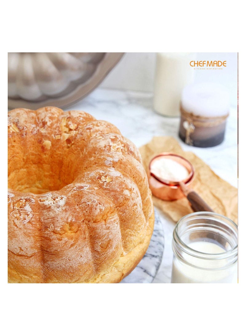 chefmade Tube Cake Pan 9.5 Inch Non Stick Pumpkin Shaped Tube Pan - Image 3