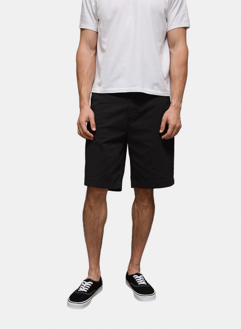 American Eagle AE 10" Flex Loose Khaki Short - Image 1