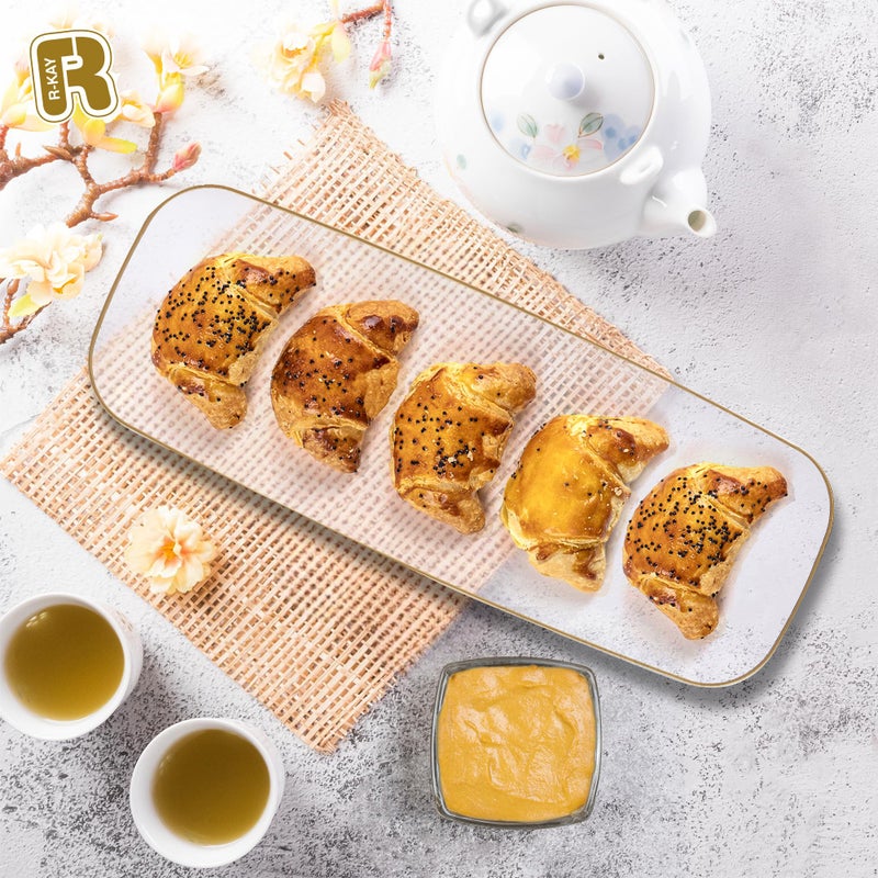 R-kay 4 Pack Plastic Serving Trays For Party - Gold Serving Tray 17 by 6.5 Inch - Heavy Duty Clear Trays For Food - Long Party Serving Trays For Entertaining - Clear Platters - Image 2